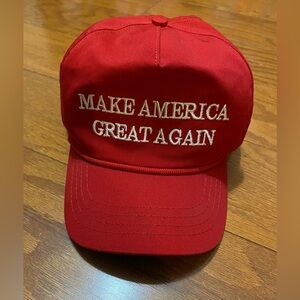 Official 2016 Red MAGA Hat Donald Trump Make America Great Again hat Cali Fame